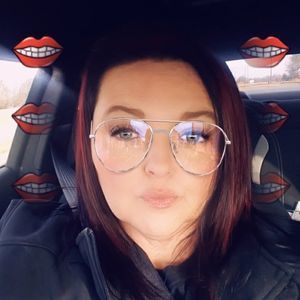 Meet your Posher, Joni